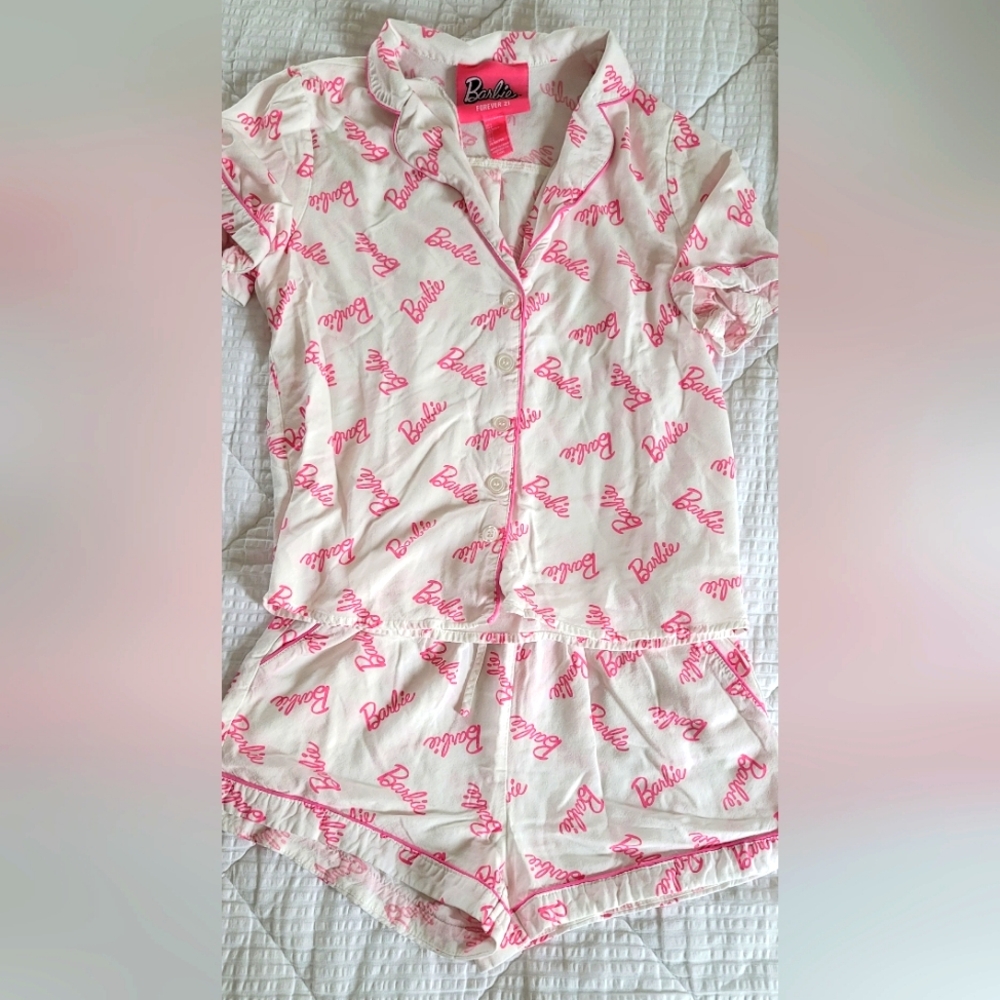 Women's 2 Piece Barbie Pajama Set